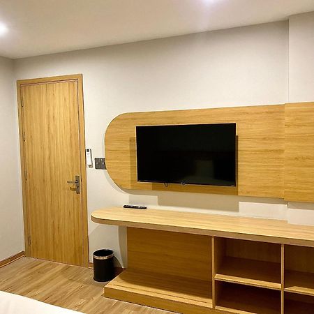 Milash Boutique Hotel Ha Long Exterior photo