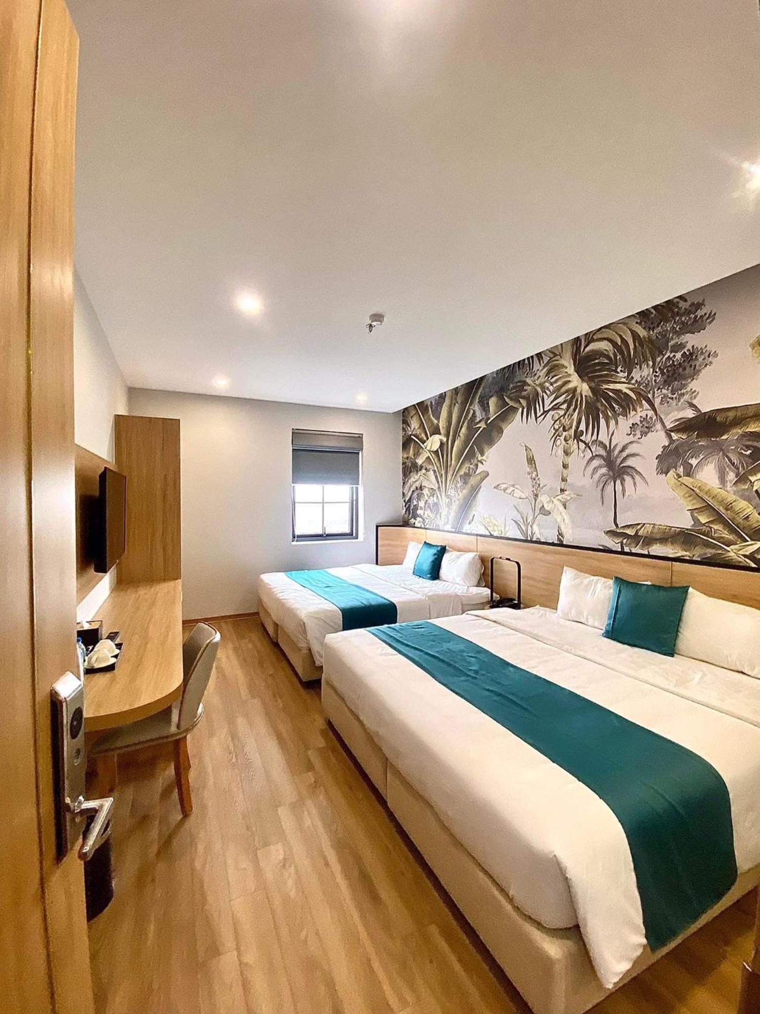 Milash Boutique Hotel Ha Long Exterior photo